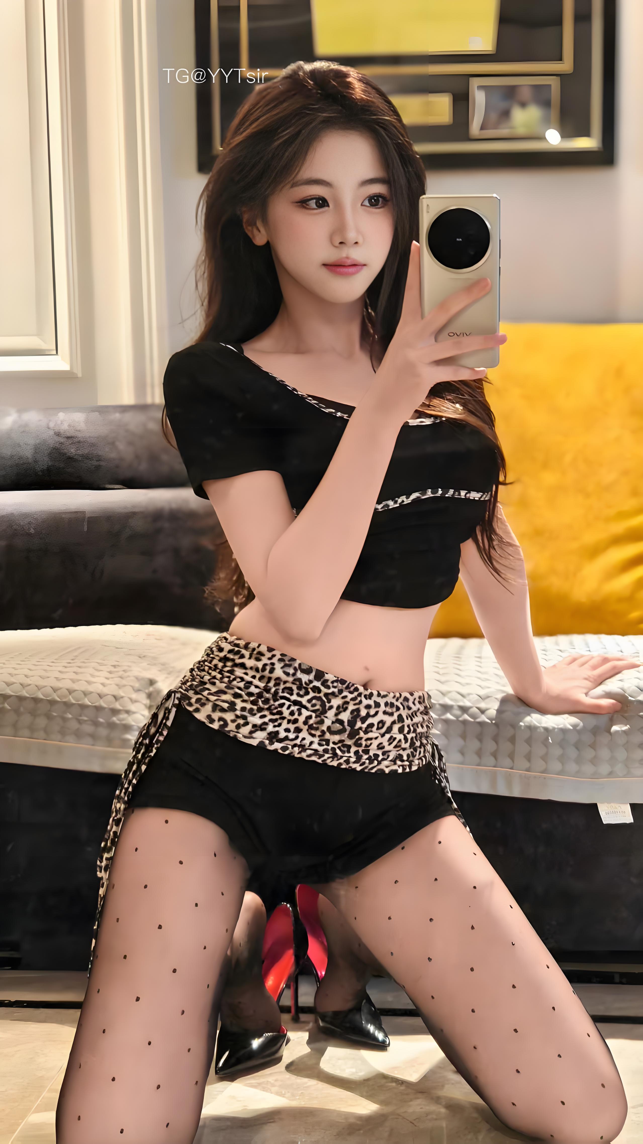 ♈ 快手 刘二萌 圈子 NO.013期 【42P】最新至：2025.2.25【丽人丝语】