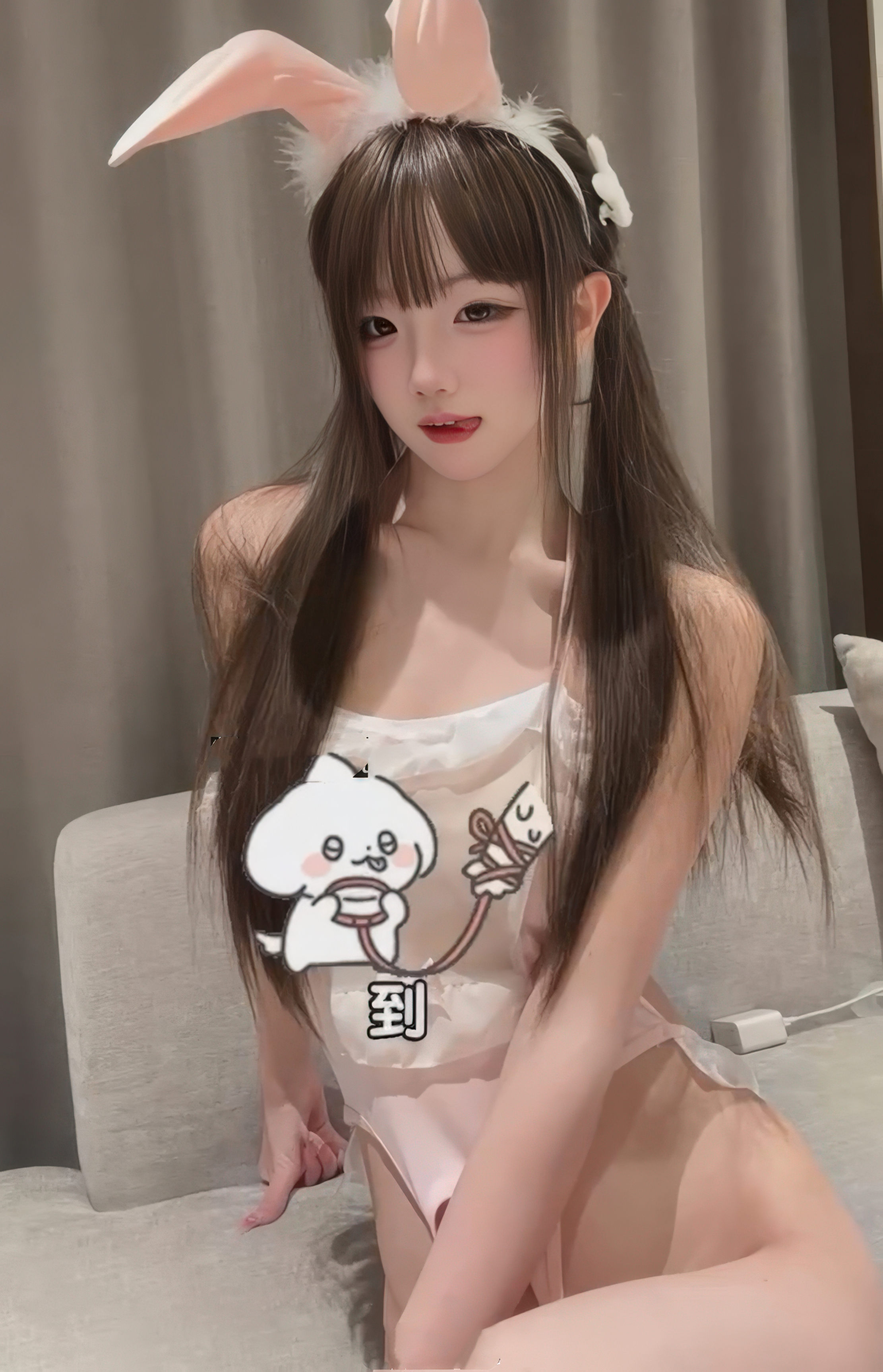 「jasmine小困」3888私定版 粉蓝jk肉丝 嫩乳美穴展示 全裸跳蛋小玩具自慰喷水 6v 1.1g